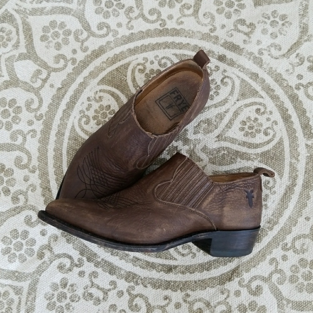 FRYE ankle boots
